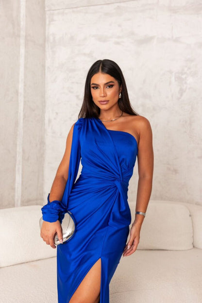 Elegant Maxi Dress