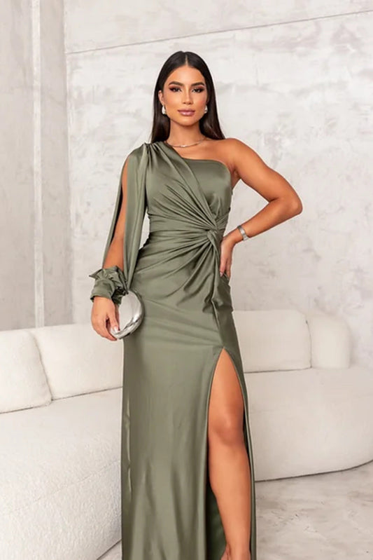 Elegant Maxi Dress